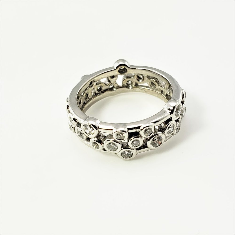 Vintage 14 Karat White Gold Diamond Band Ring Size 6 #9149 - Picture 5 of 8